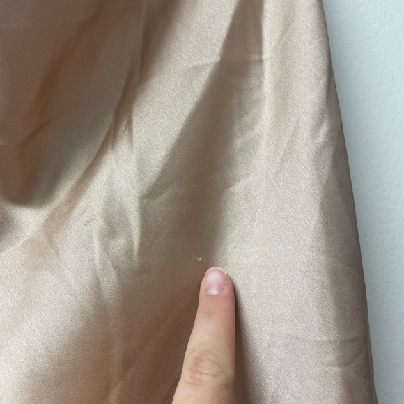 Show Me Your Mumu Verona Cowl Dress in champagne luxe satin large - Picture 11 of 11